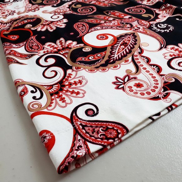 Chico’s Spicy Red Paisley Layering Tee - Picture 4 of 14